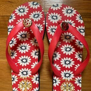 Tory Burch Printed Thin Flip Flops
